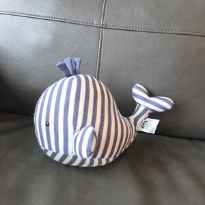 jellycat walter whale chime plush